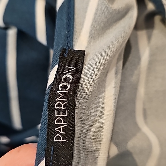 Womens spaghetti strap top, drouble strap, crossover back, pretty, flowy, soft! - Picture 3 of 4